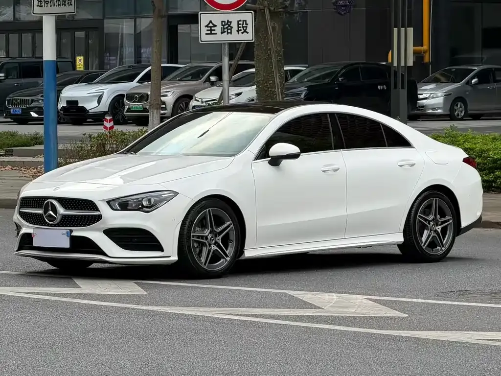 Mercedes-Benz CLA (Import) — фото 1