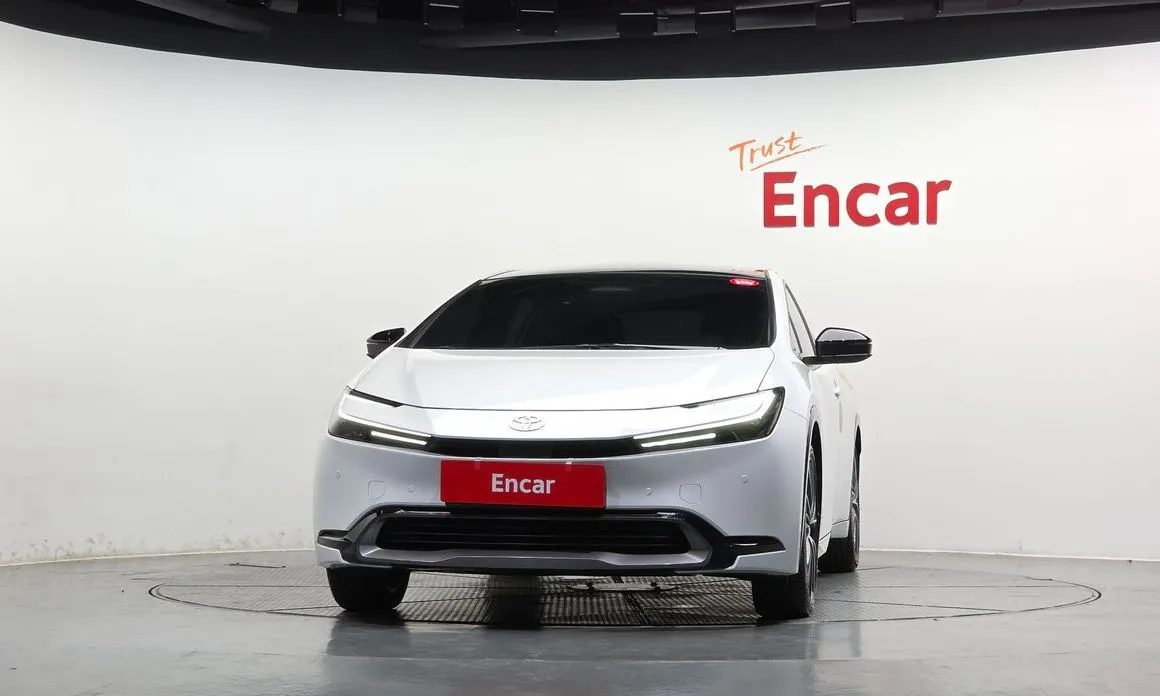 Toyota Prius — фото 4