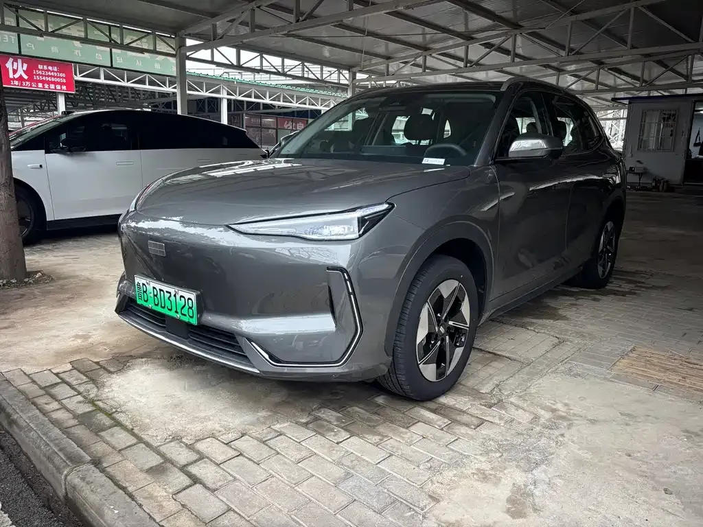 Geely Galaxy E5 — фото 1