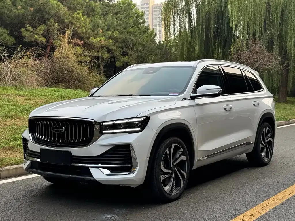 Geely Xingyue L — фото 1