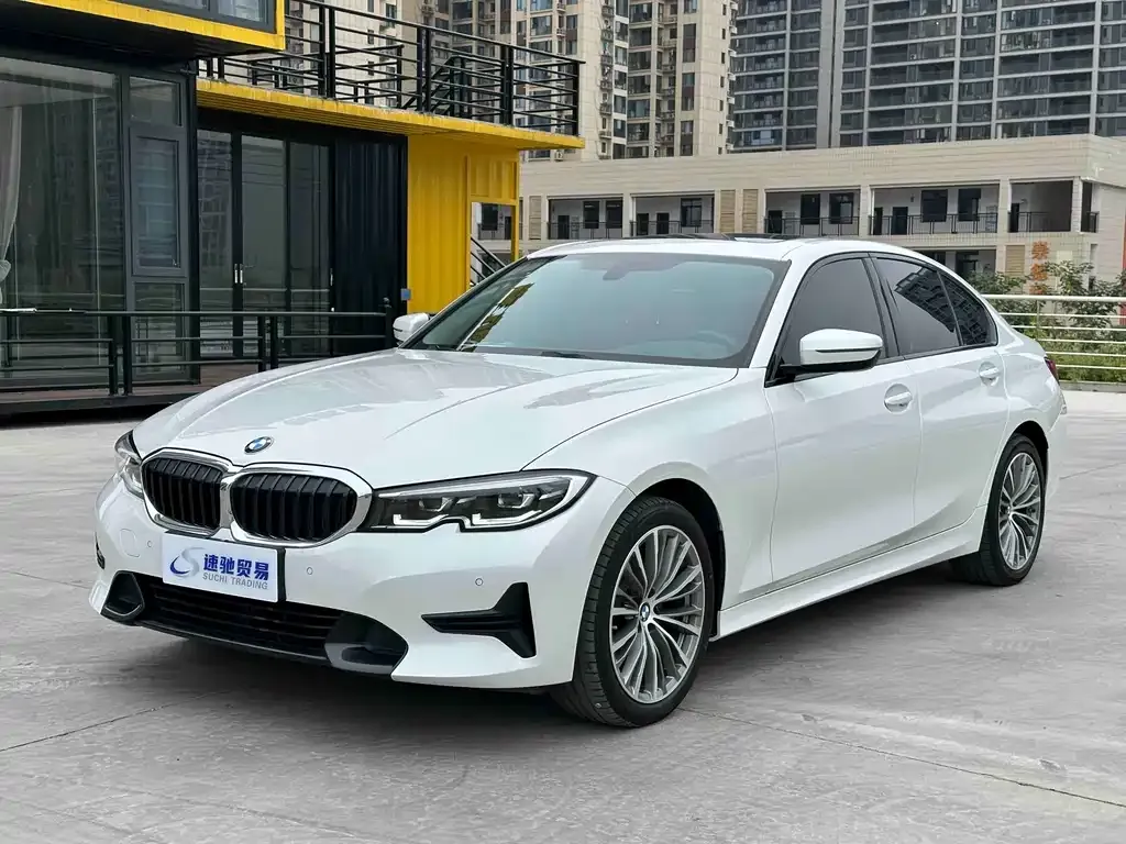 BMW 3 Series — фото 1