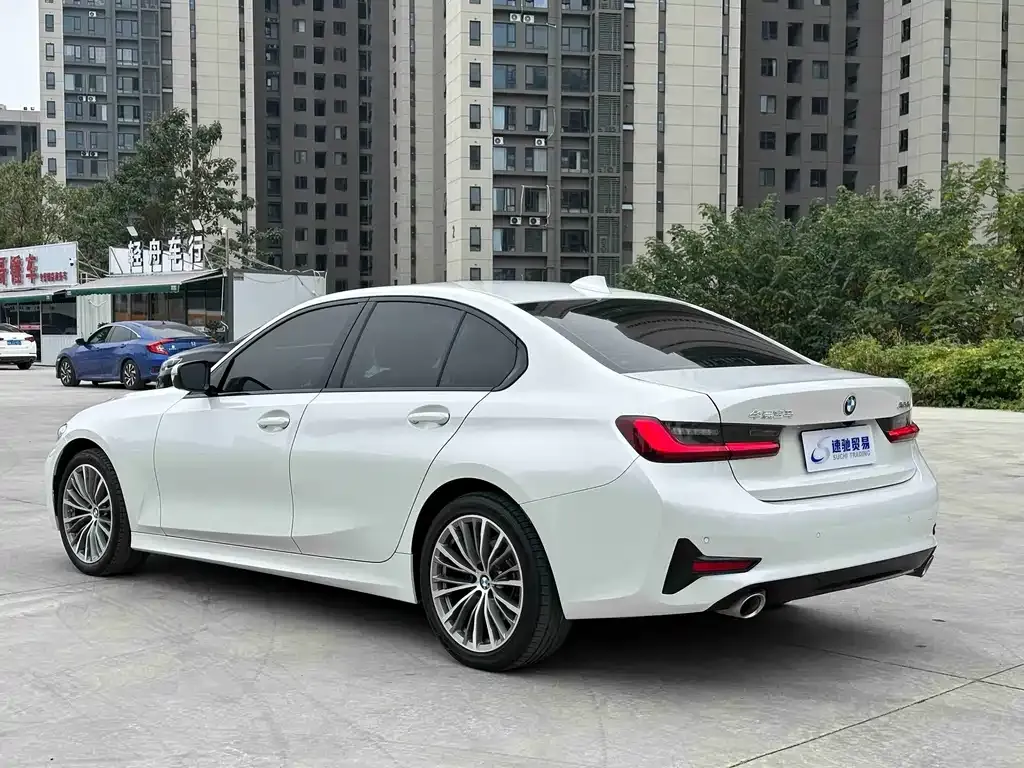 BMW 3 Series — фото 9