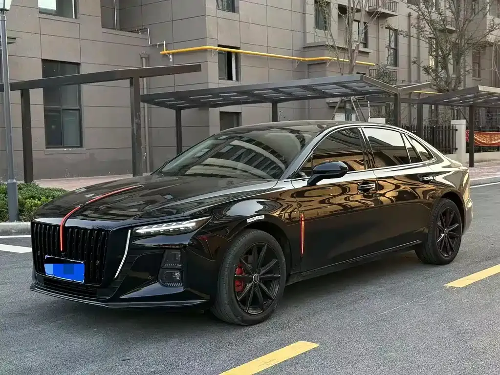 Hongqi H5 — фото 1