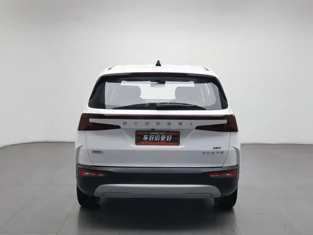 Hyundai Custo — фото 3