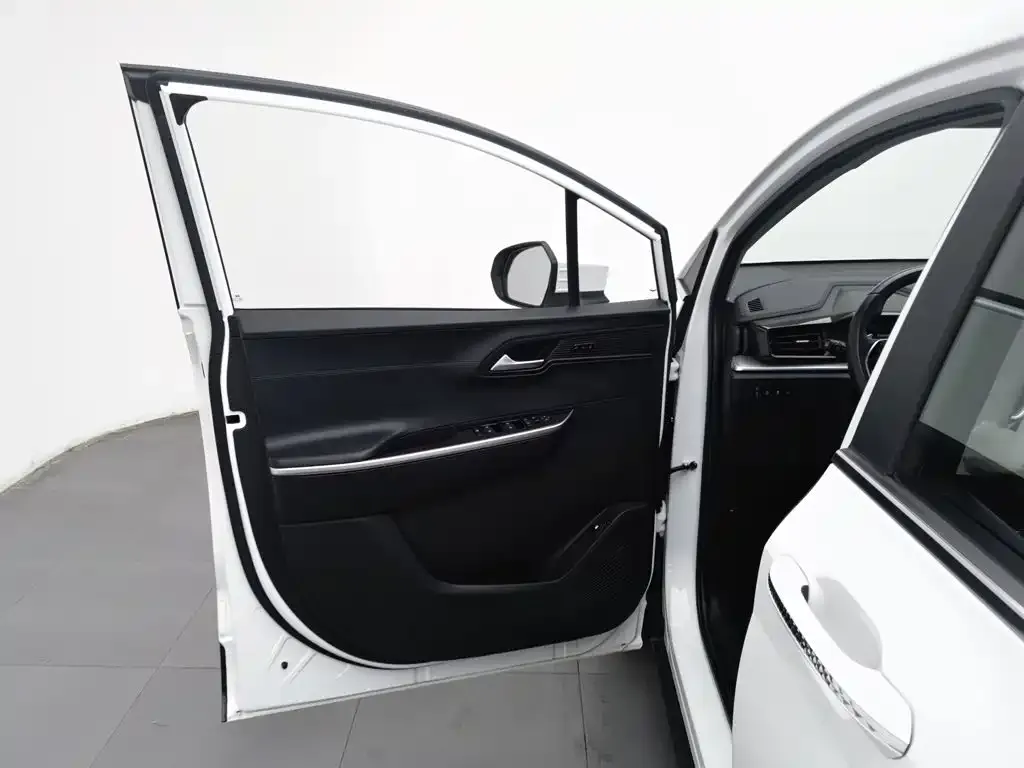 Hyundai Custo — фото 7