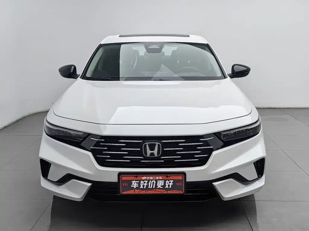 Honda Accord — фото 3
