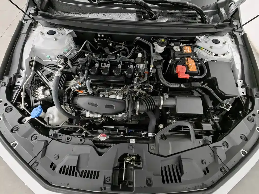Honda Accord — фото 10