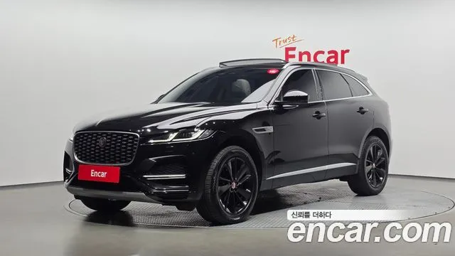Jaguar F-PACE — фото 1