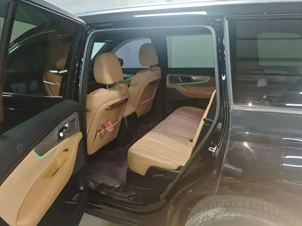 GAC Motor Trumpchi ES9 — фото 8