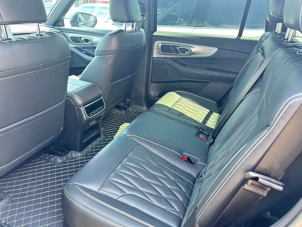 GAC Motor Trumpchi GS8 — фото 9