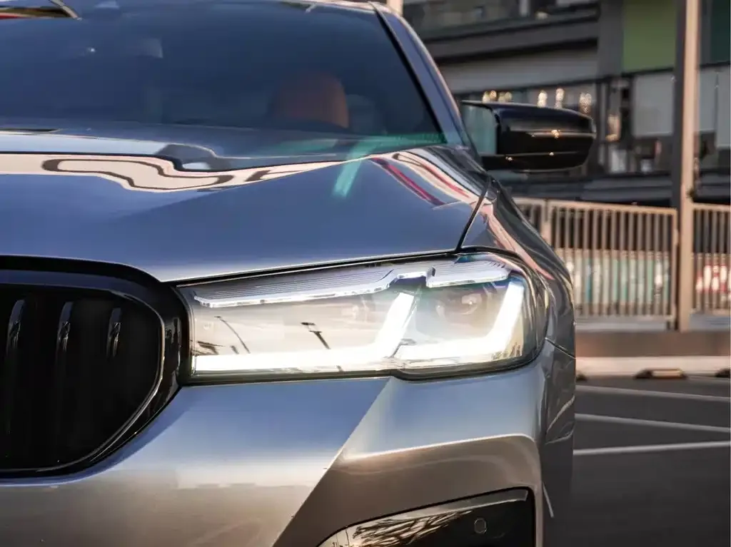 BMW 5 Series (Import) — фото 10