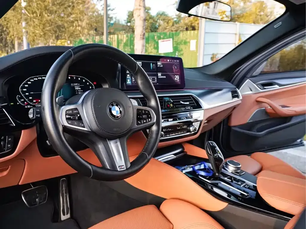 BMW 5 Series (Import) — фото 4