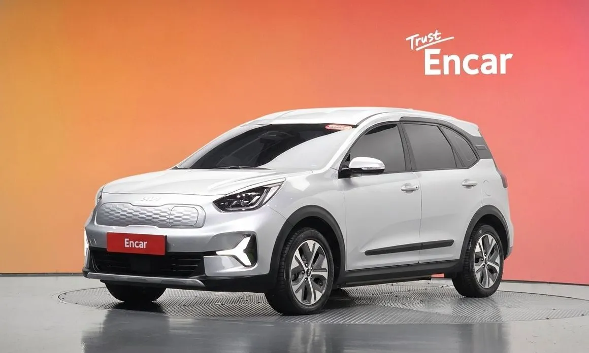 Kia Niro — фото 1