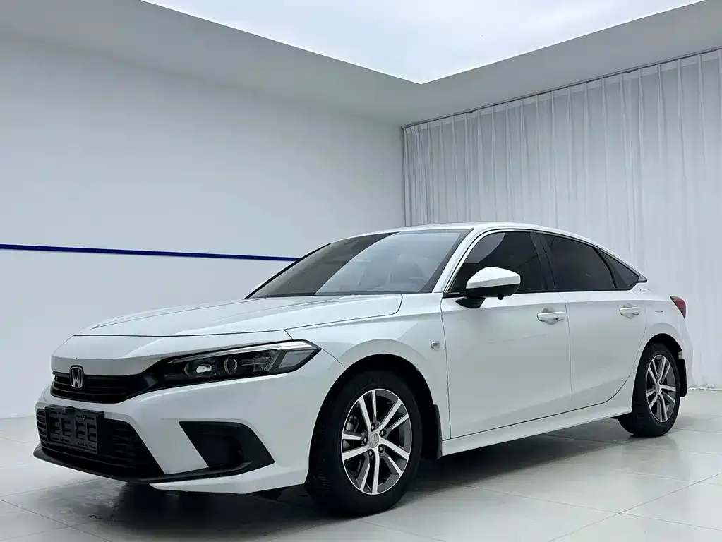 Honda Civic — фото 1