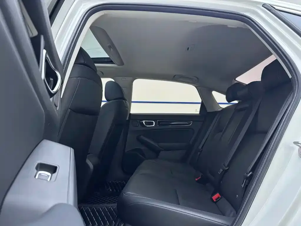 Honda Civic — фото 8