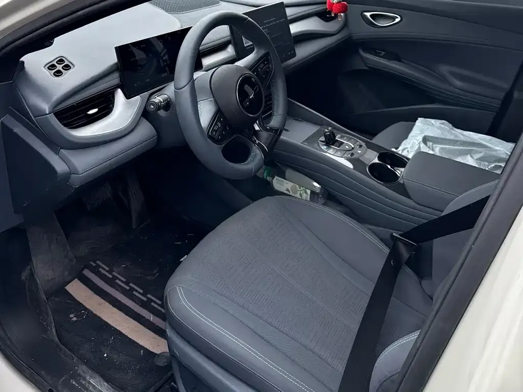 BYD Seal 06GT — фото 8