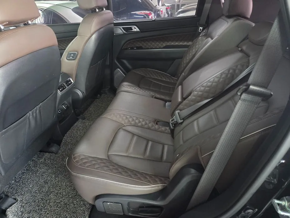 KG Mobility (Ssangyong) Rexton — фото 10