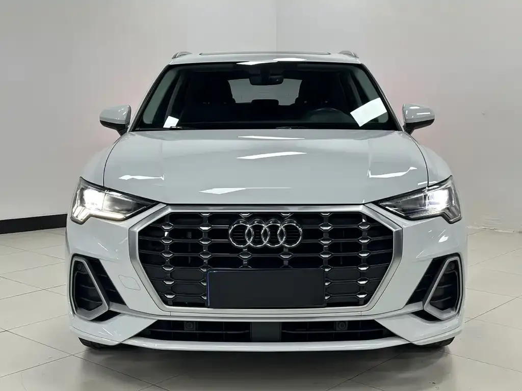 Audi Q3 — фото 4