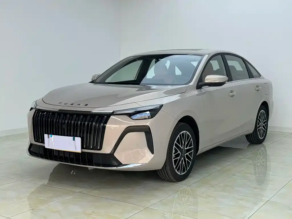 Roewe i6 — фото 1