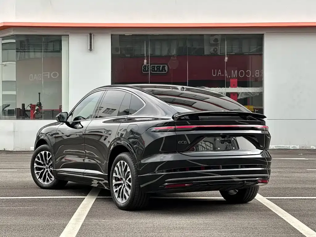 NIO EC6 — фото 8