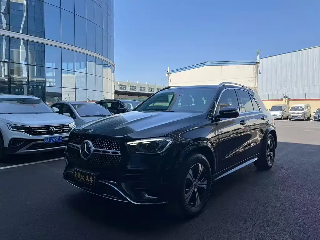 Mercedes-Benz GLE (Import) — фото 1
