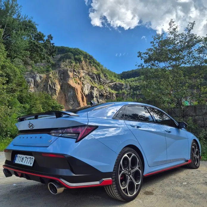 Hyundai AVANTE — фото 9
