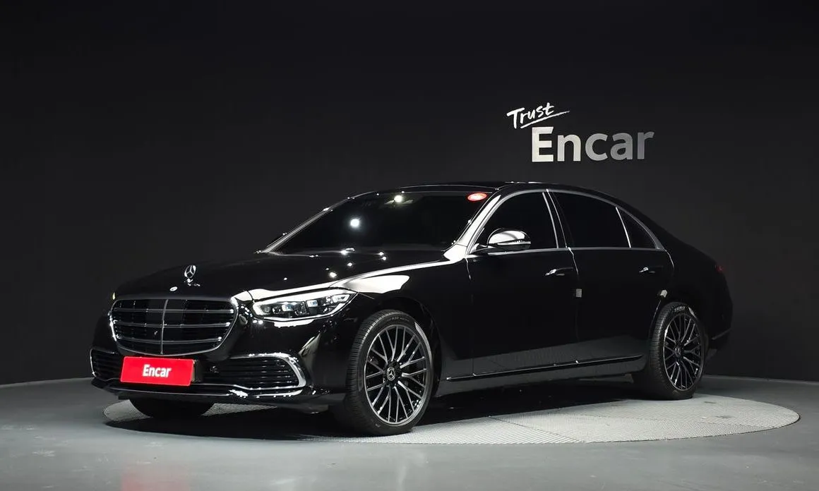 Mercedes-Benz S-Class — фото 1