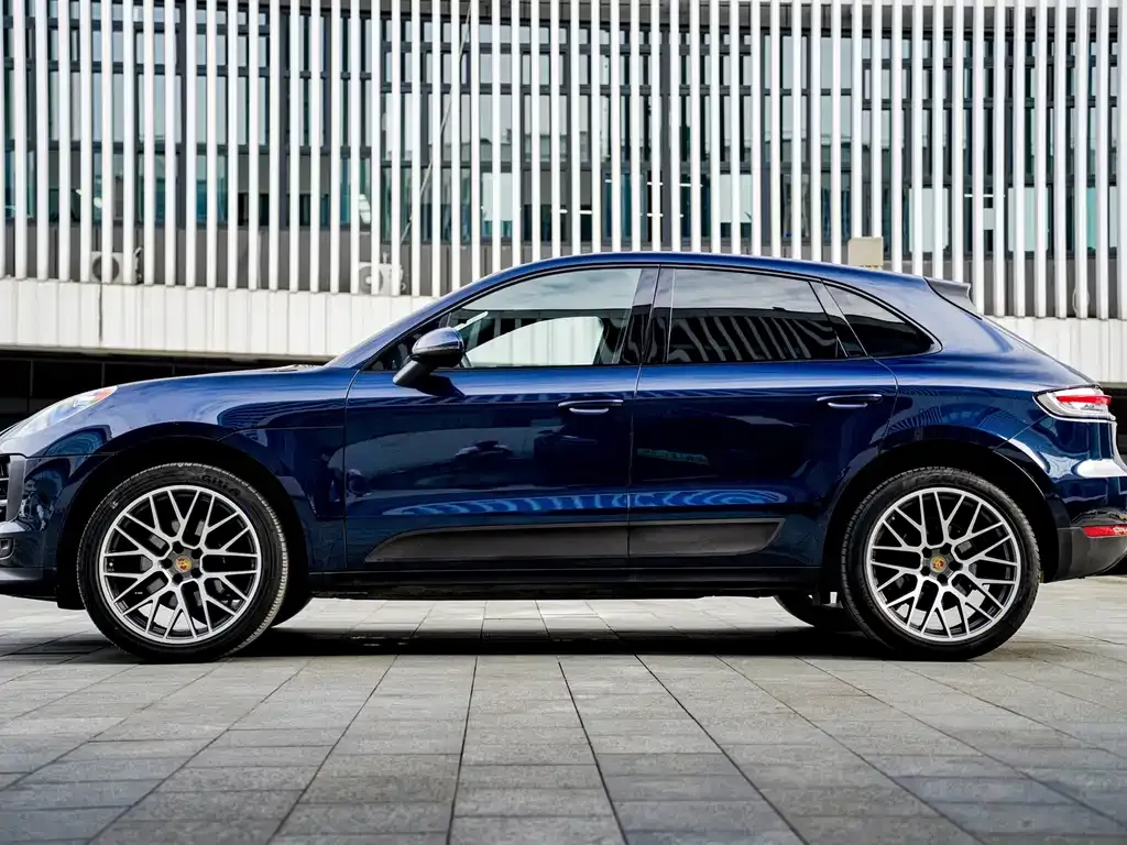 Porsche Macan — фото 5