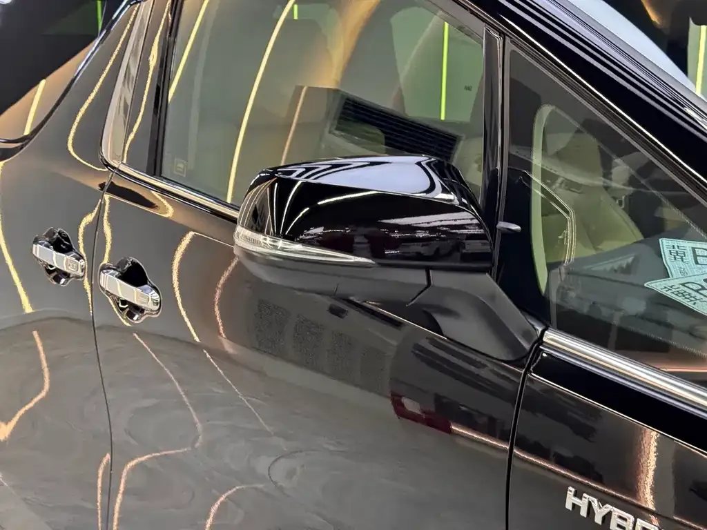 Toyota Vellfire — фото 7