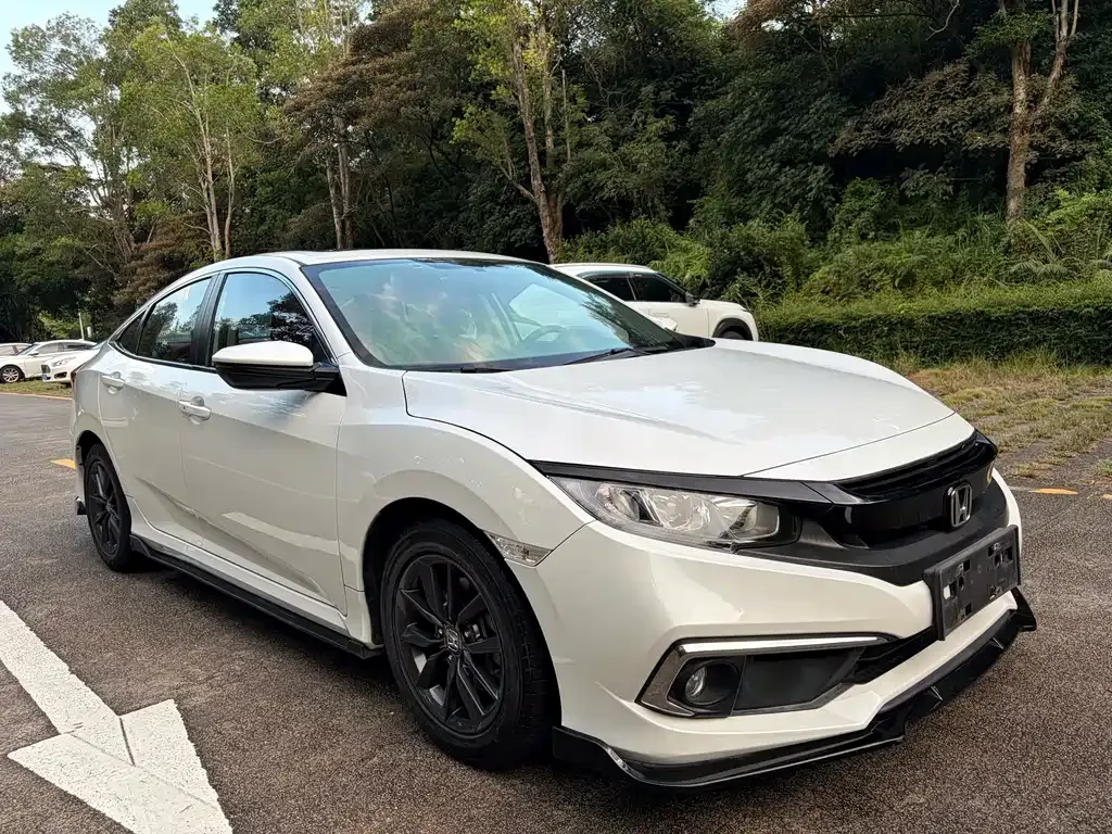 Honda Civic — фото 8