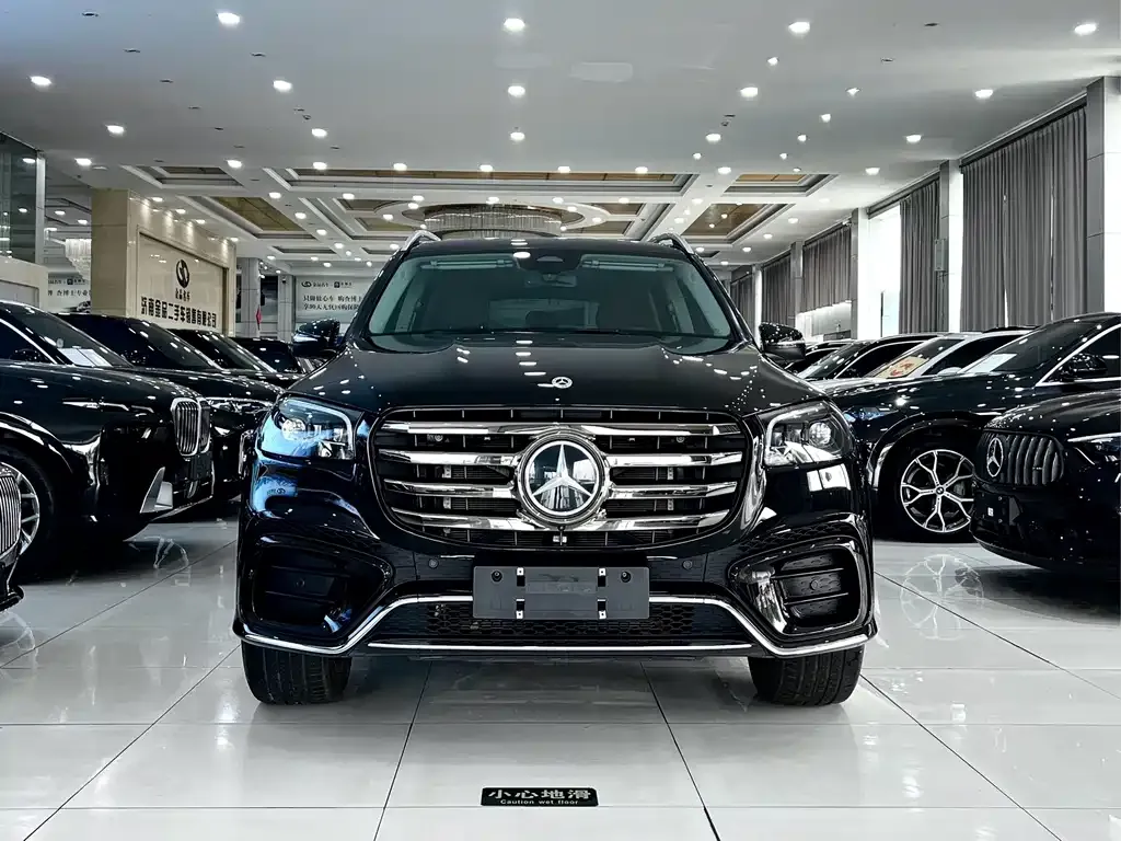 Mercedes-Benz GLS — фото 7