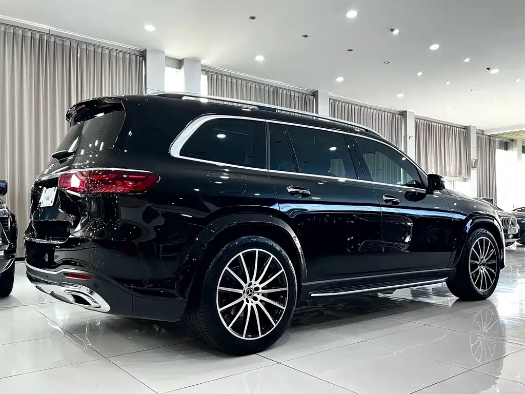 Mercedes-Benz GLS — фото 2