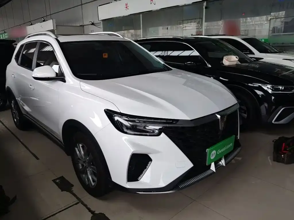 Roewe RX5 — фото 10