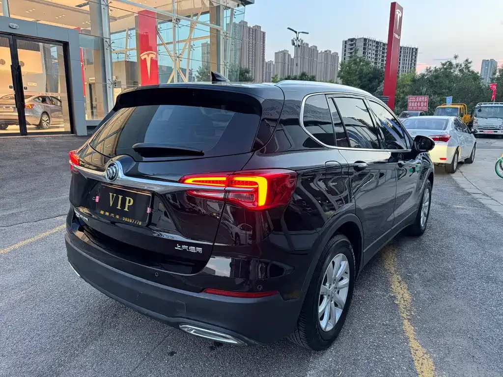 Buick Envision Plus — фото 10