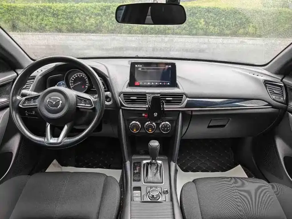 Mazda CX-4 — фото 2