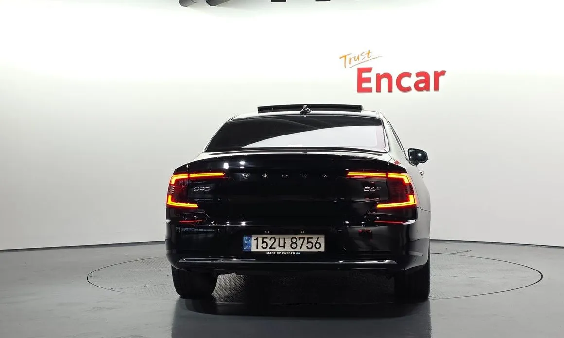 Volvo S90 — фото 4