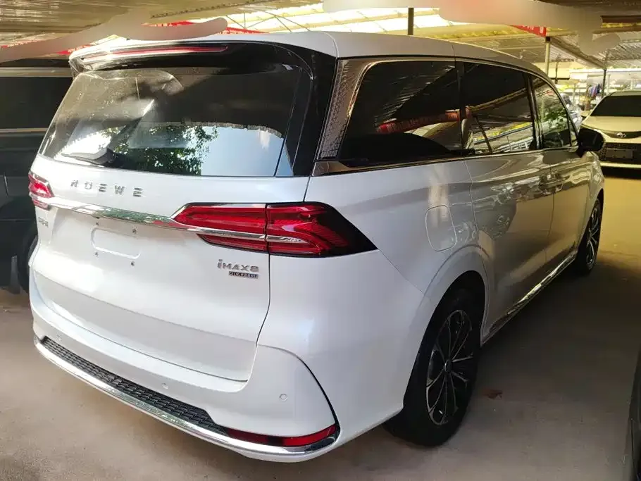 Roewe iMAX8 — фото 3