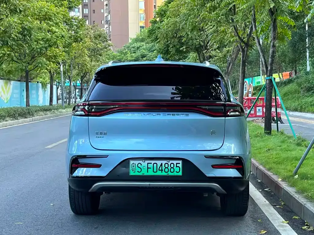 BYD Tang New Energy — фото 10