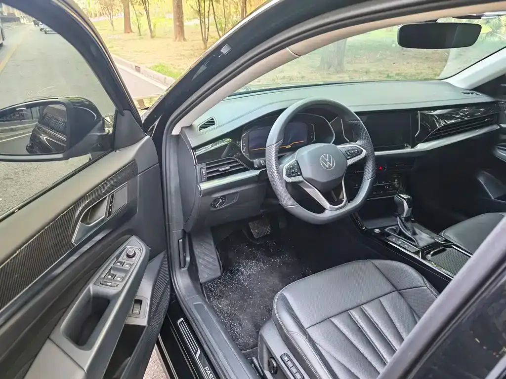 Volkswagen Passat — фото 2