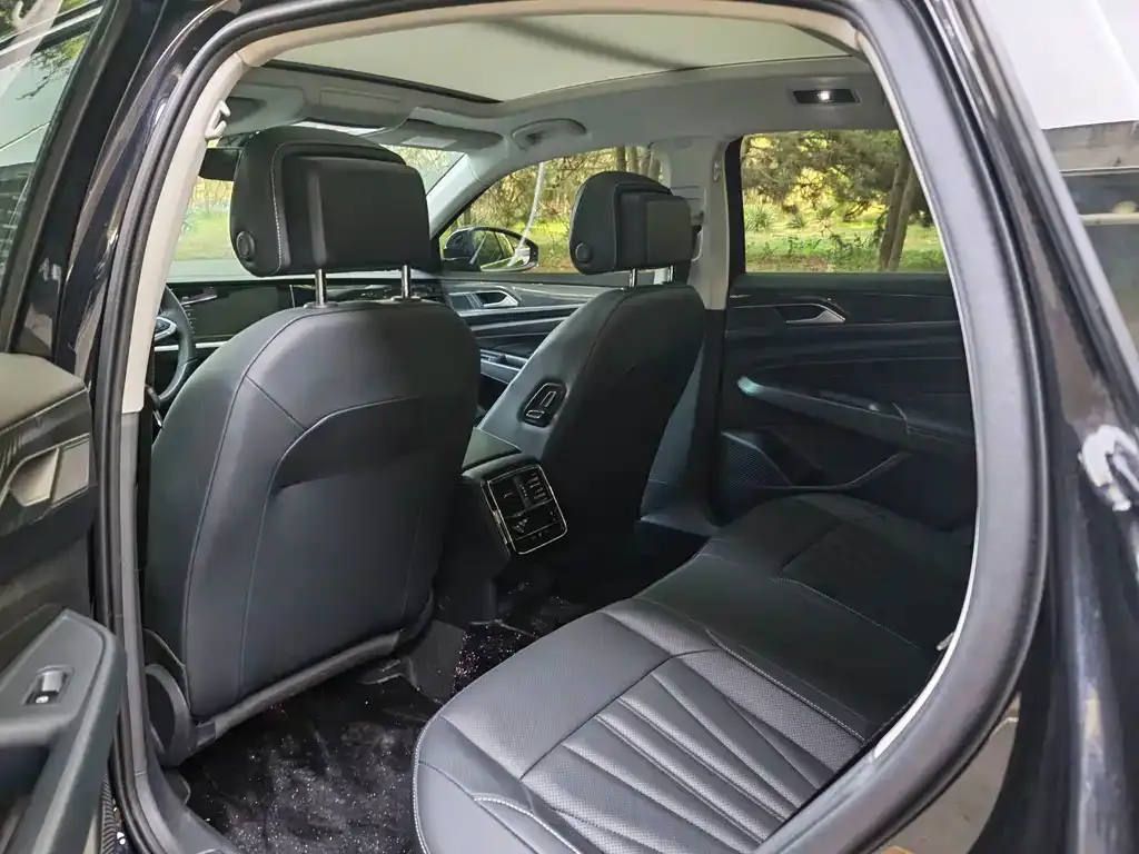 Volkswagen Passat — фото 4