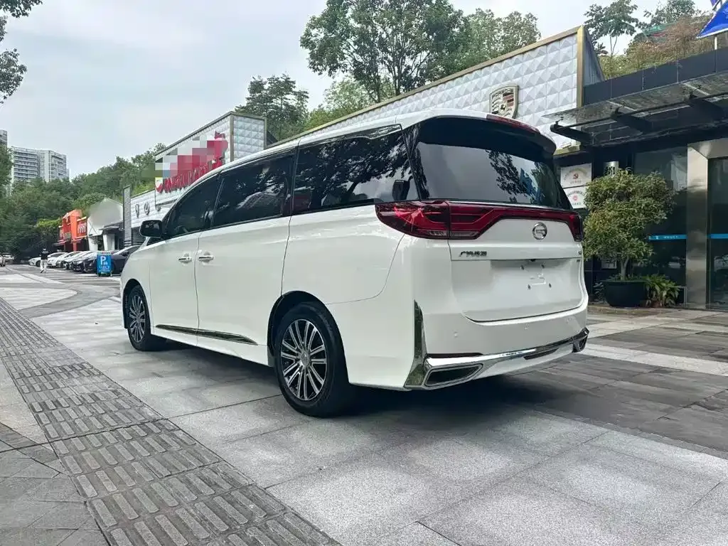 GAC Motor Trumpchi M8 — фото 4