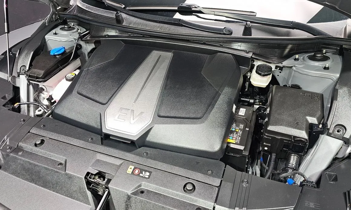 Kia EV6 — фото 9