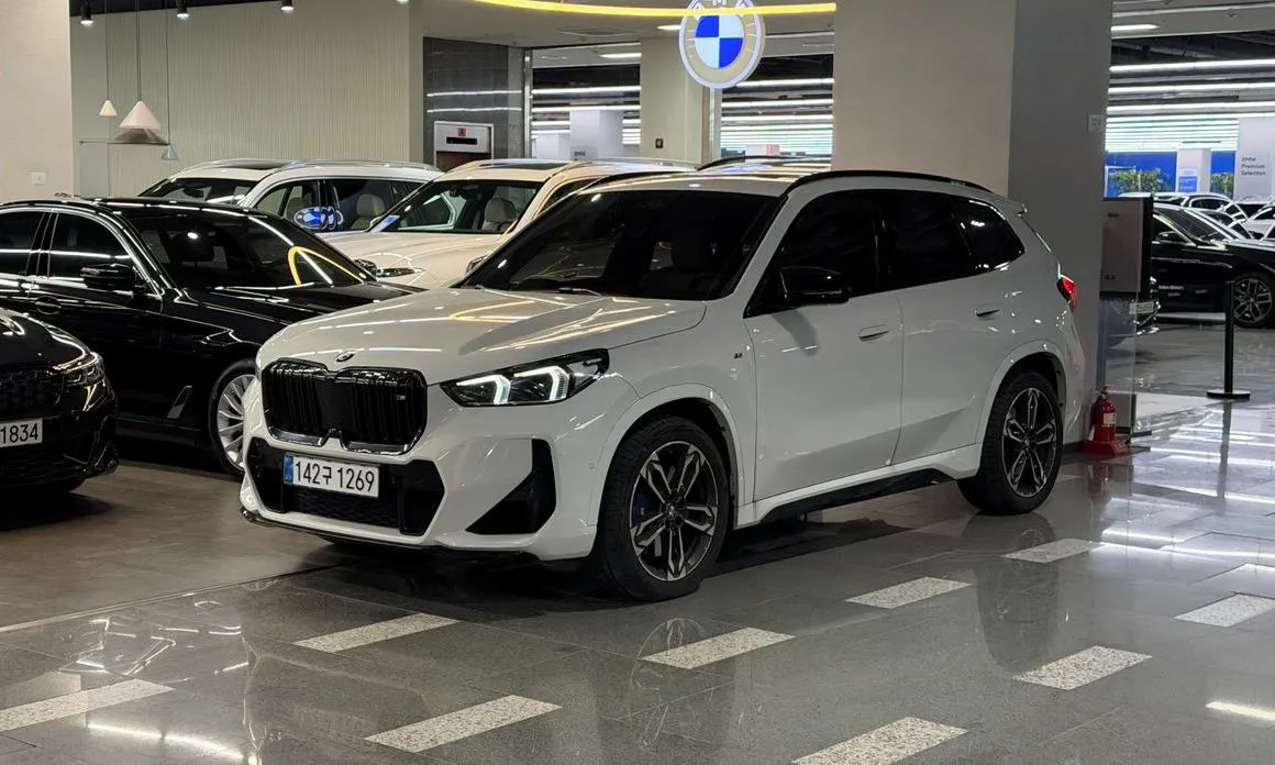 BMW X1 — фото 1