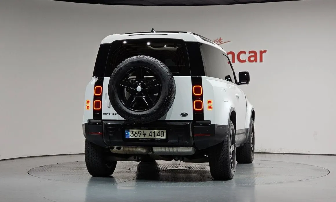 Land Rover Defender — фото 3