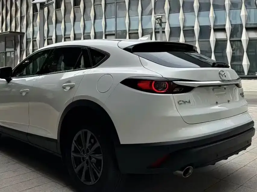 Mazda CX-4 — фото 5