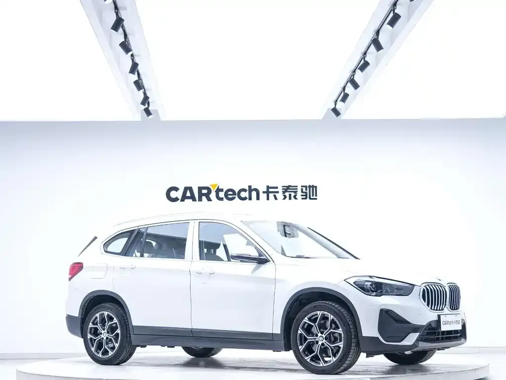 BMW X1 — фото 3
