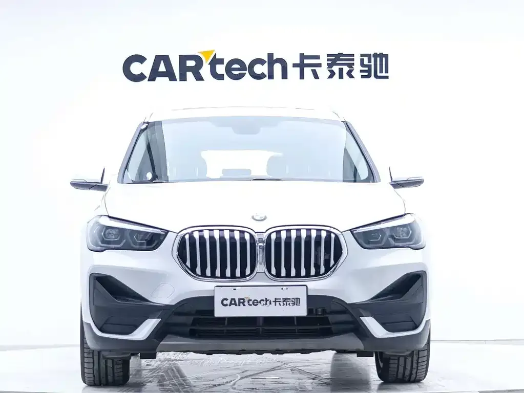 BMW X1 — фото 10