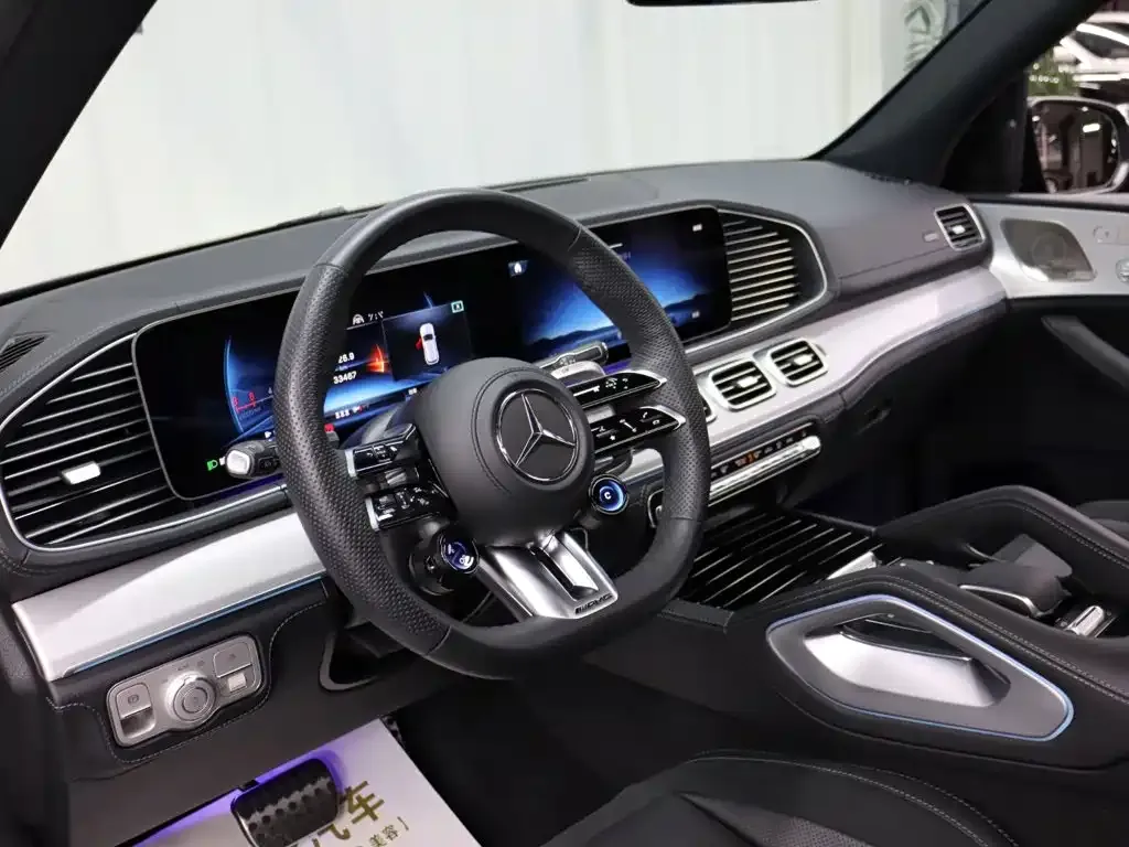Mercedes-Benz GLE AMG — фото 5