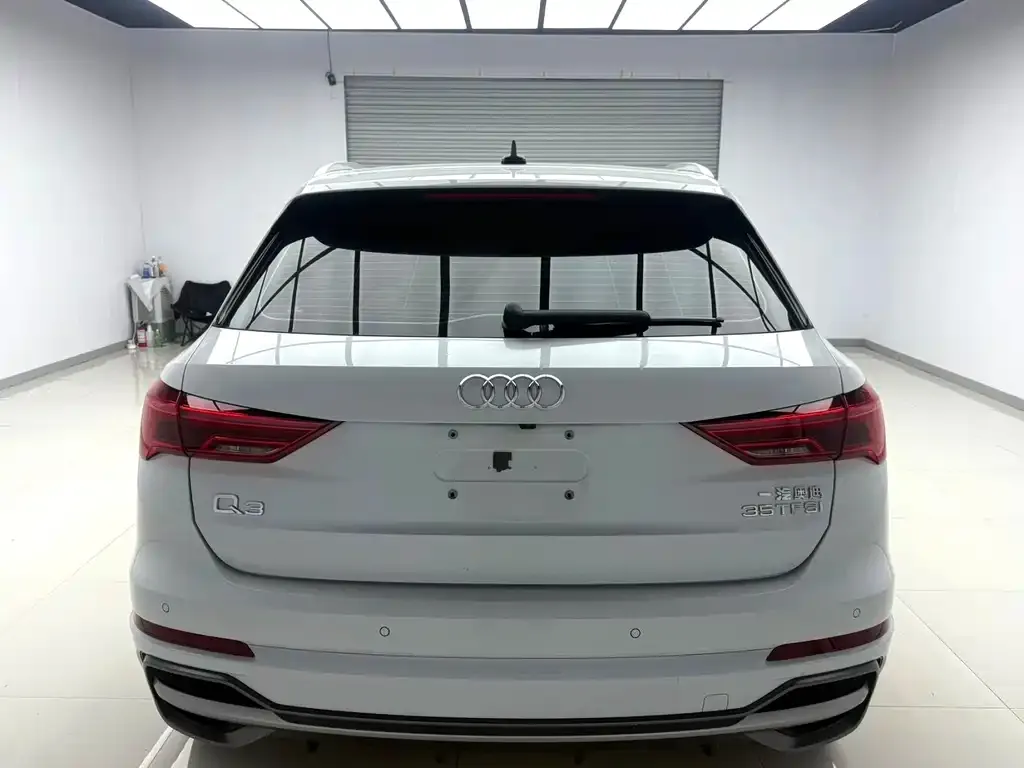 Audi Q3 — фото 3
