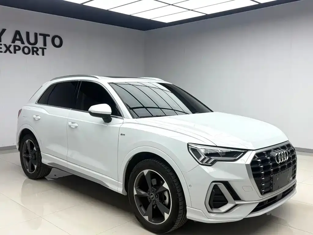Audi Q3 — фото 5